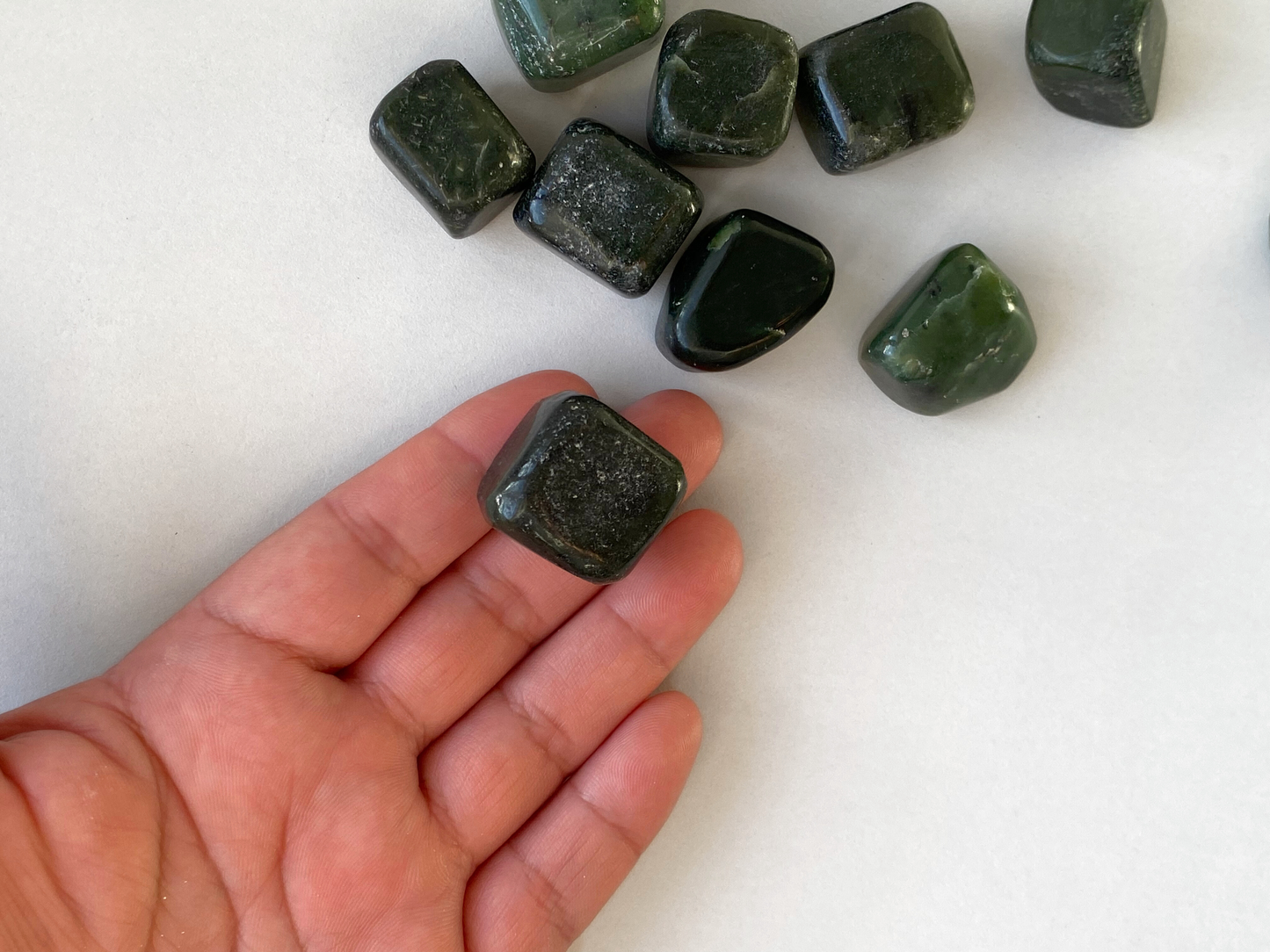 Rodados de Jade Nefrita