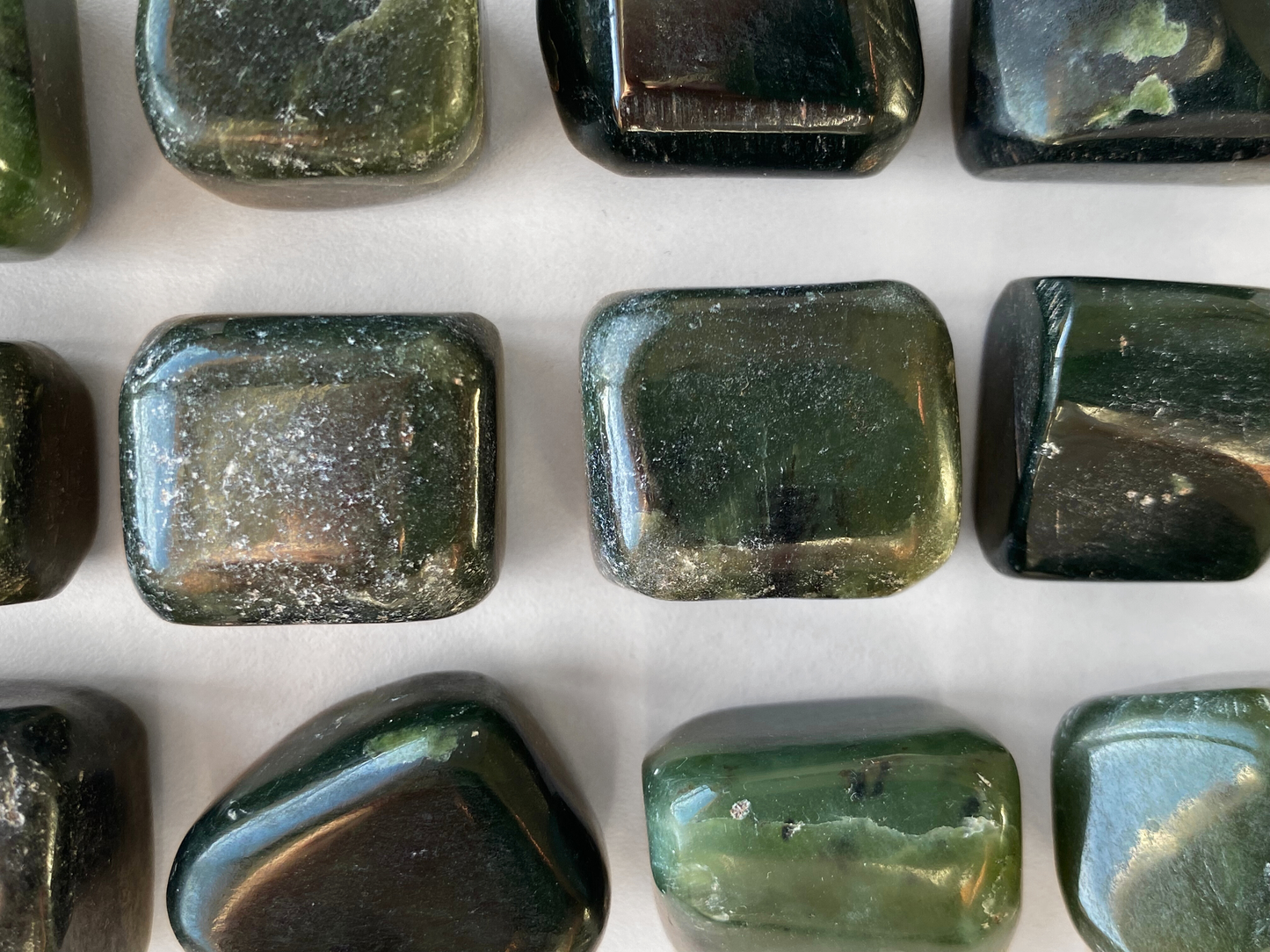 Rodados de Jade Nefrita